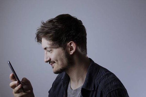 Comment engager la conversation avec un homme sur un site de rencontre